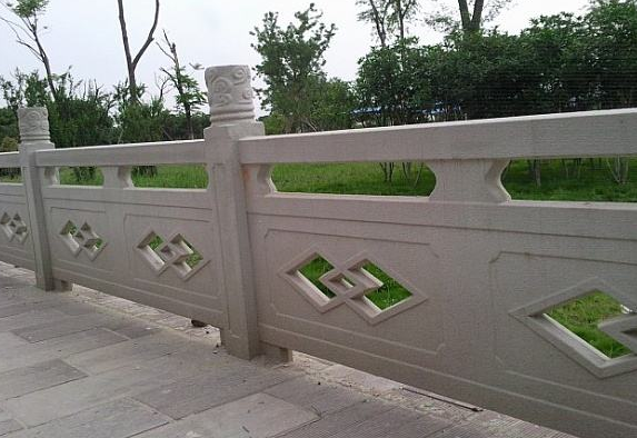石欄桿的質(zhì)量要如何做比較？