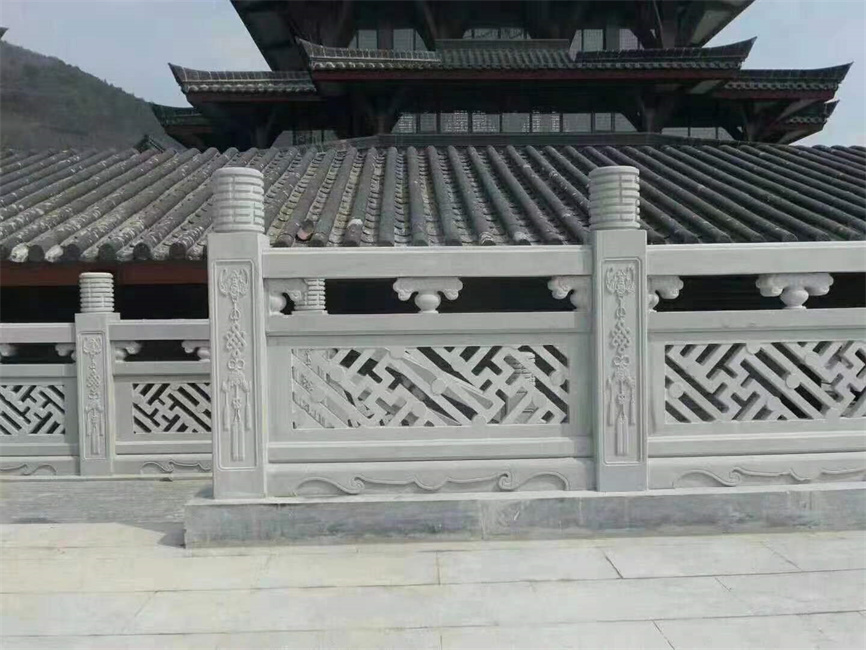 石欄桿